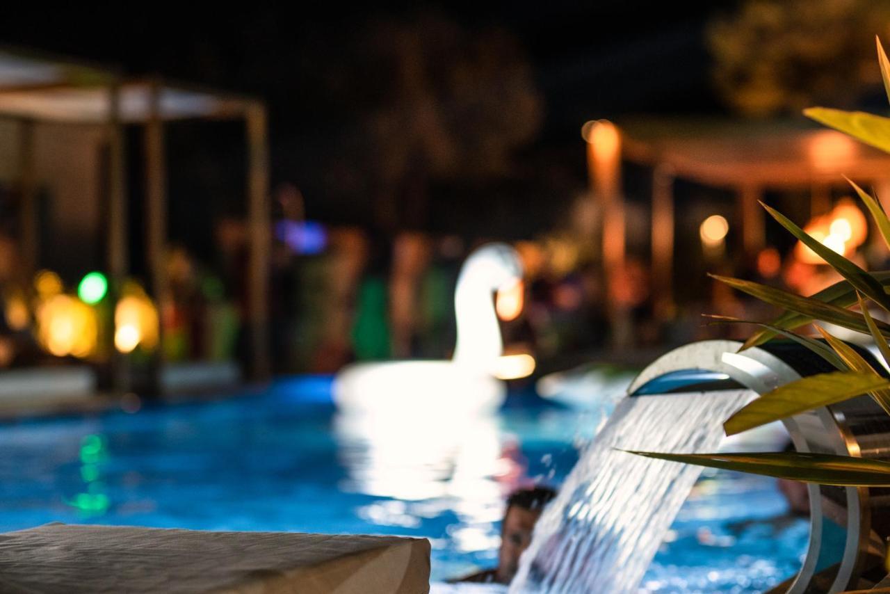 Samian Mare Hotel, & 4*