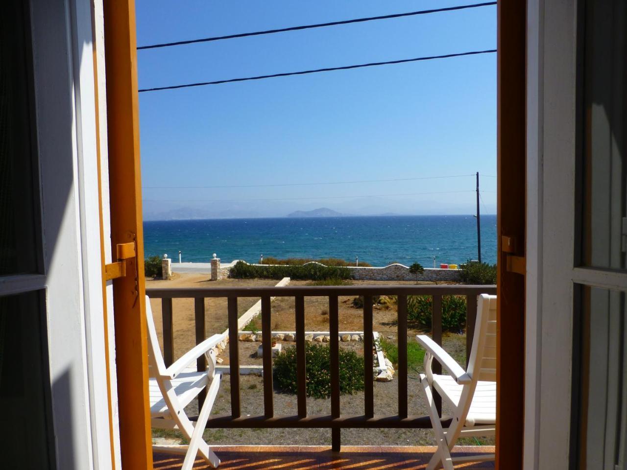 Hotel Arokaria Seaside 2*