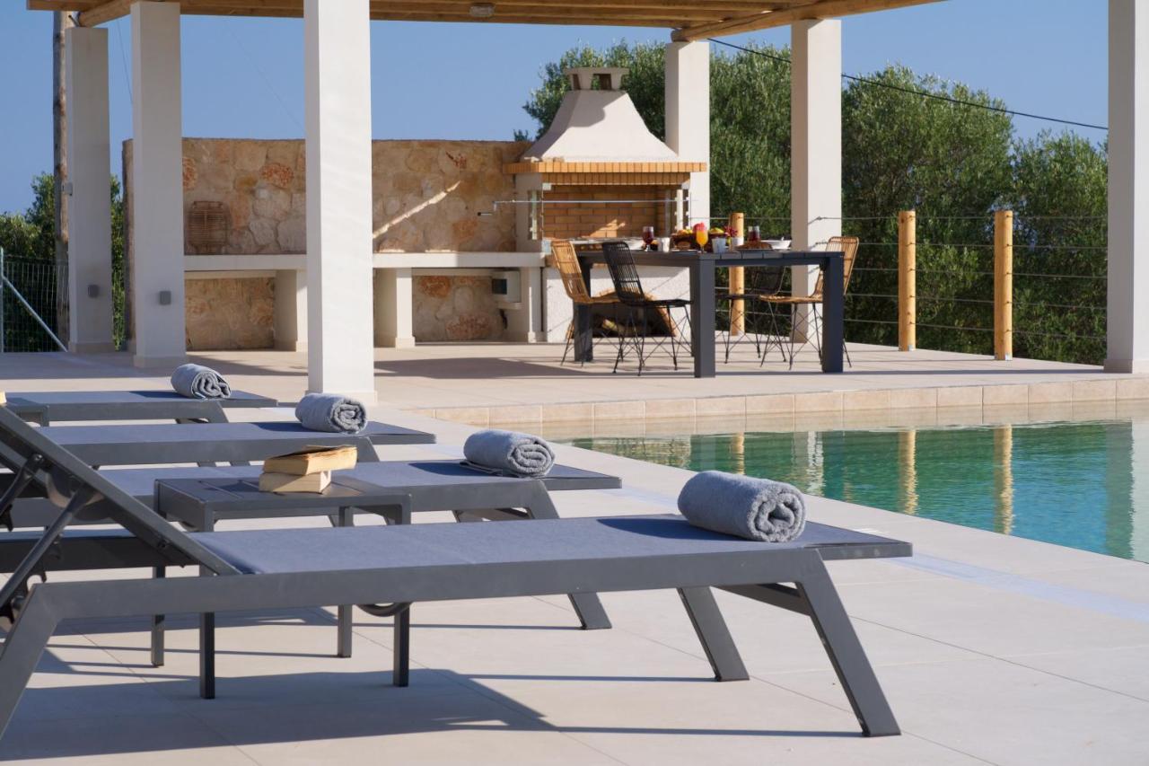 Exclusive Sea View Madelaine *