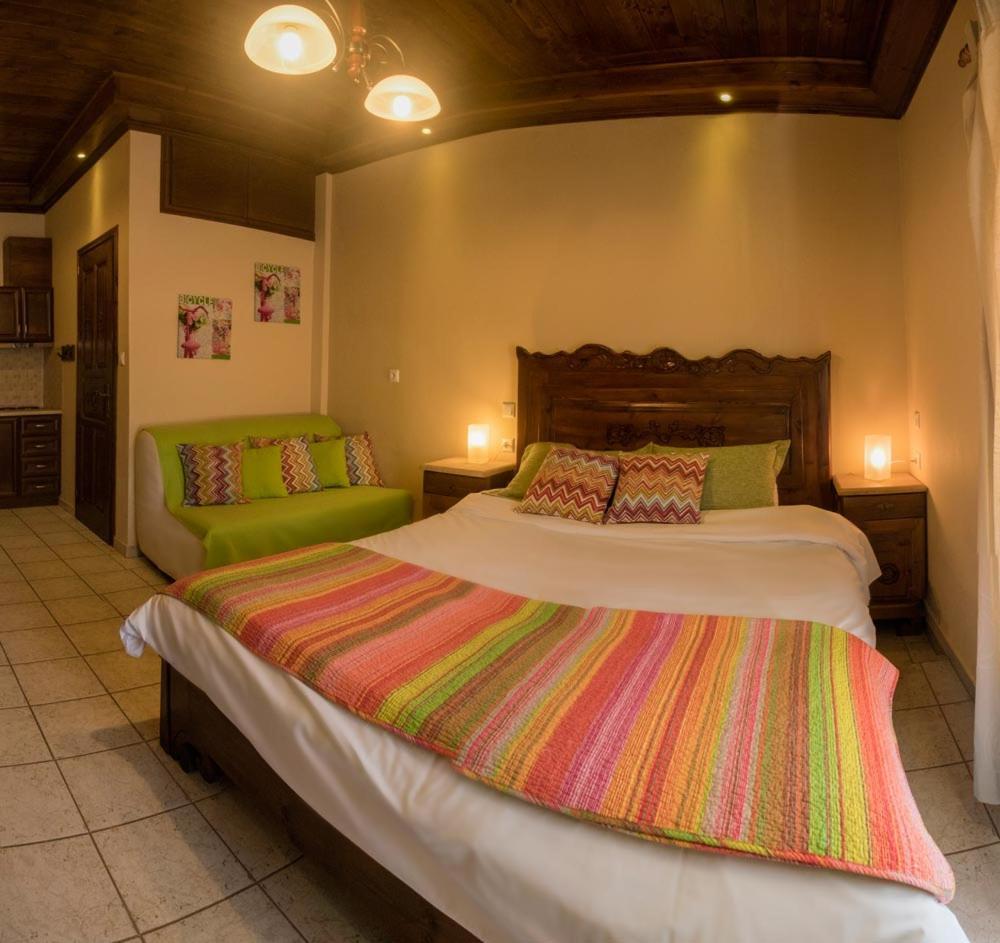 Theodorou Guest house
