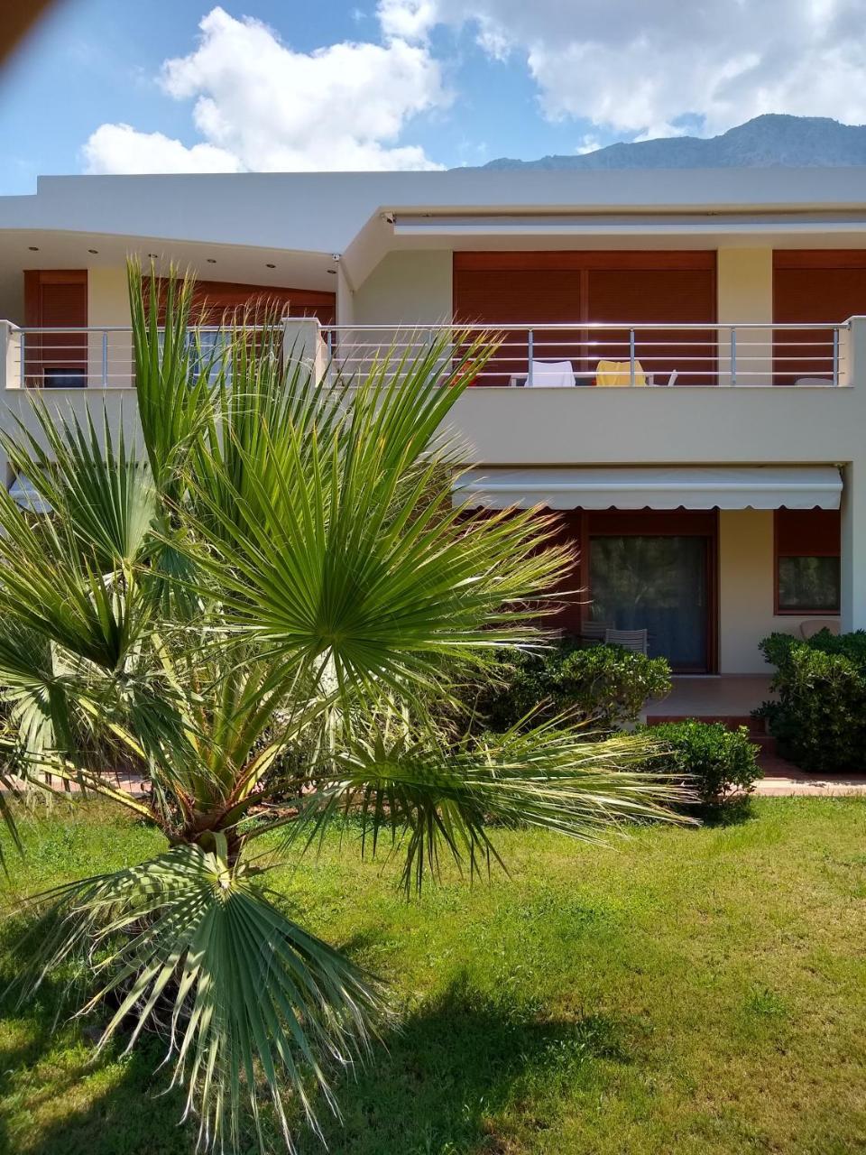 Tholos Bay Kavousi (Lasithi)