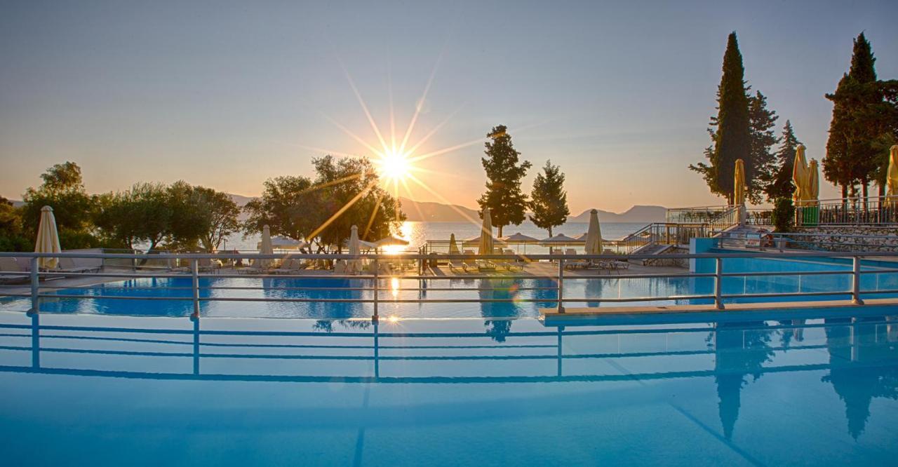 Resort Porto Galini Seaside & Nikiana