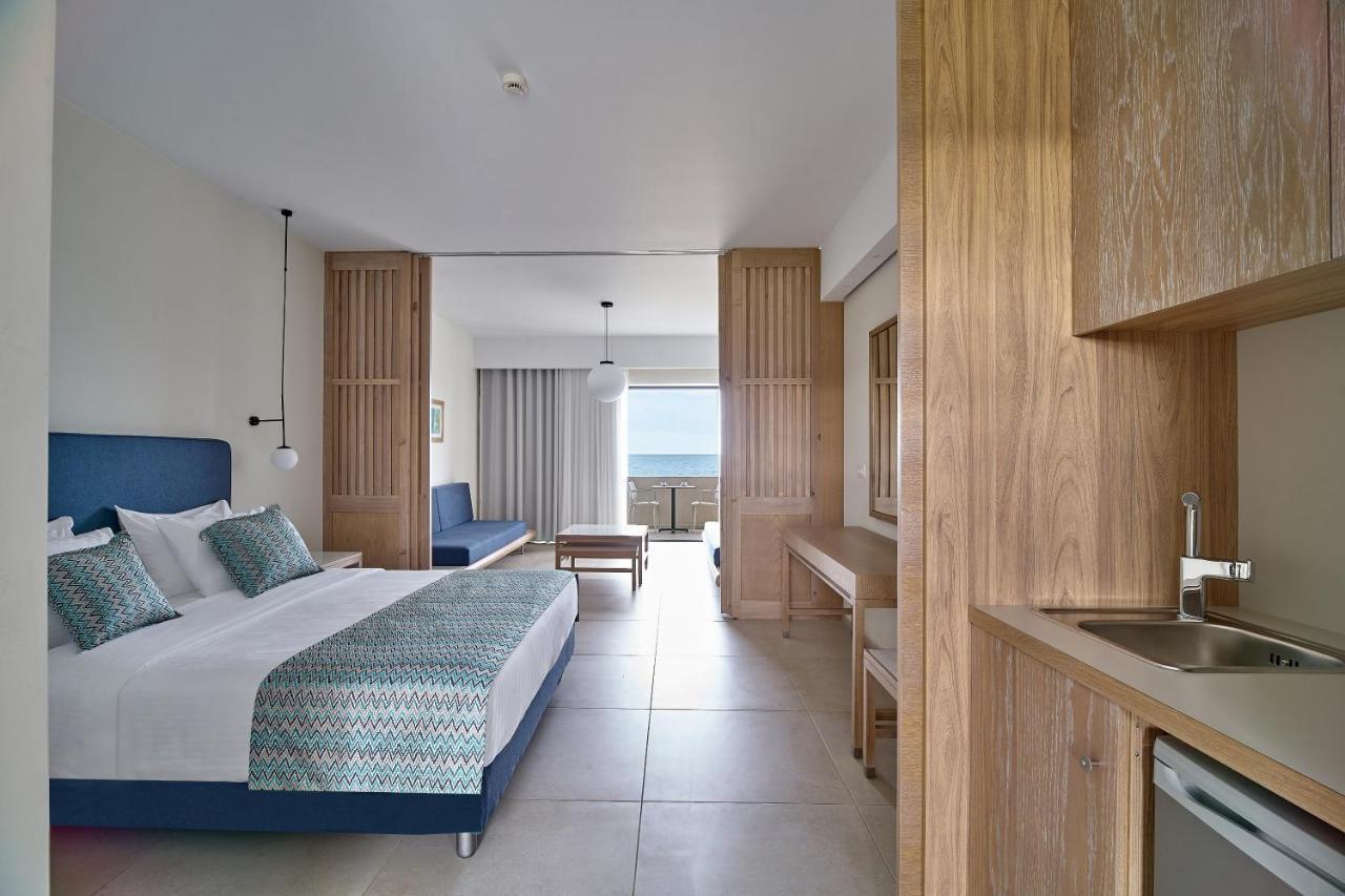Silver & Hotel 4*