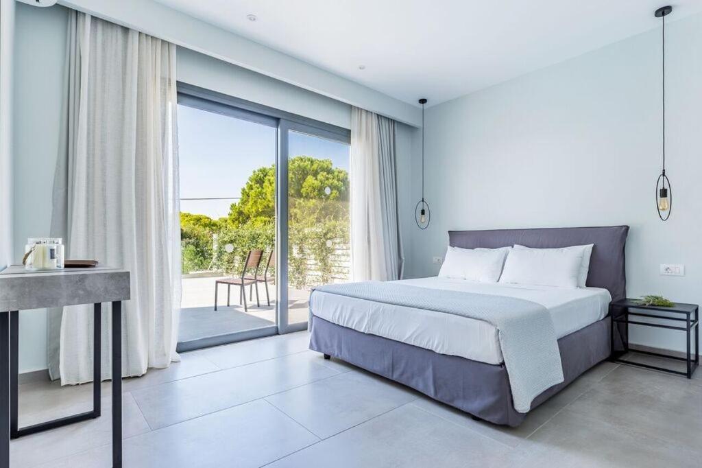 Les Residences * Svoronata