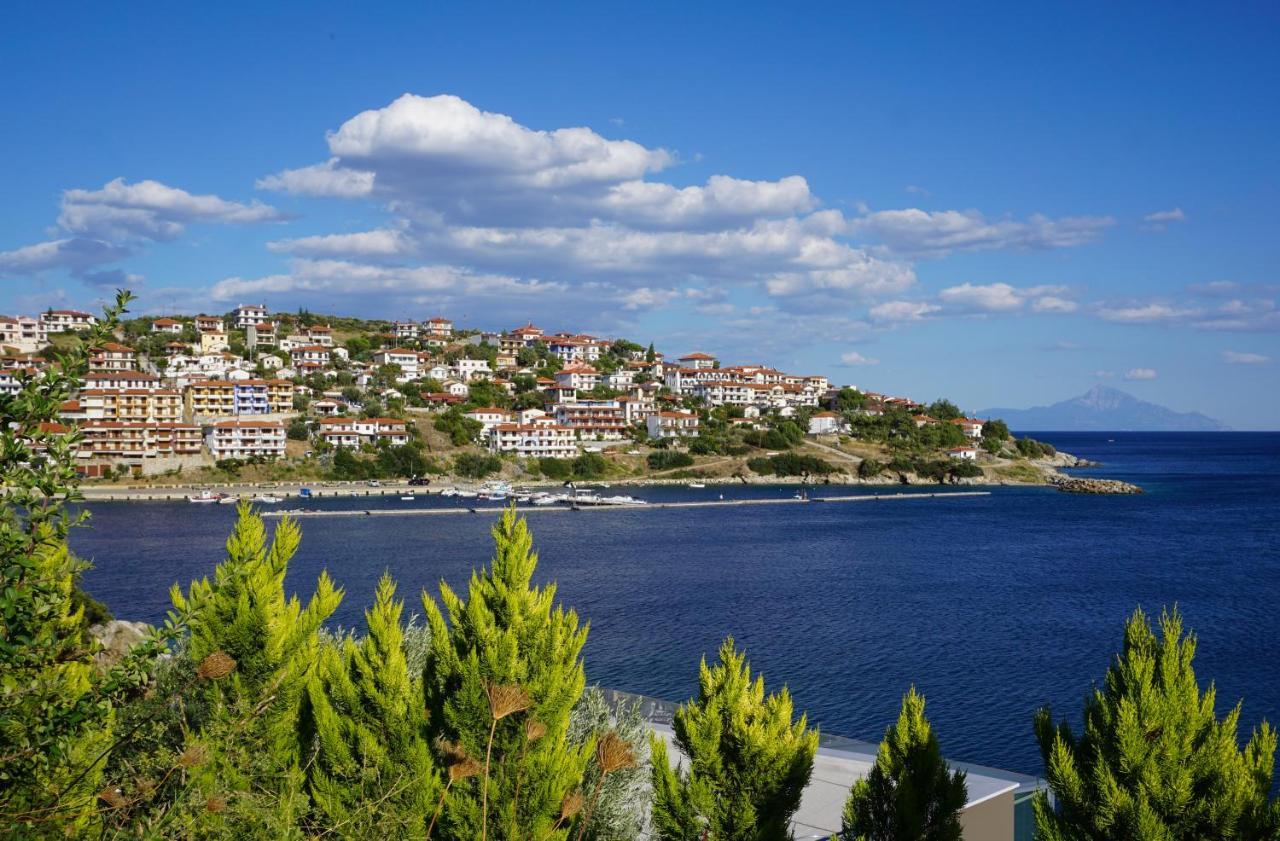 The Yellow Apartment Agios Nikolaos (Chalkidiki)