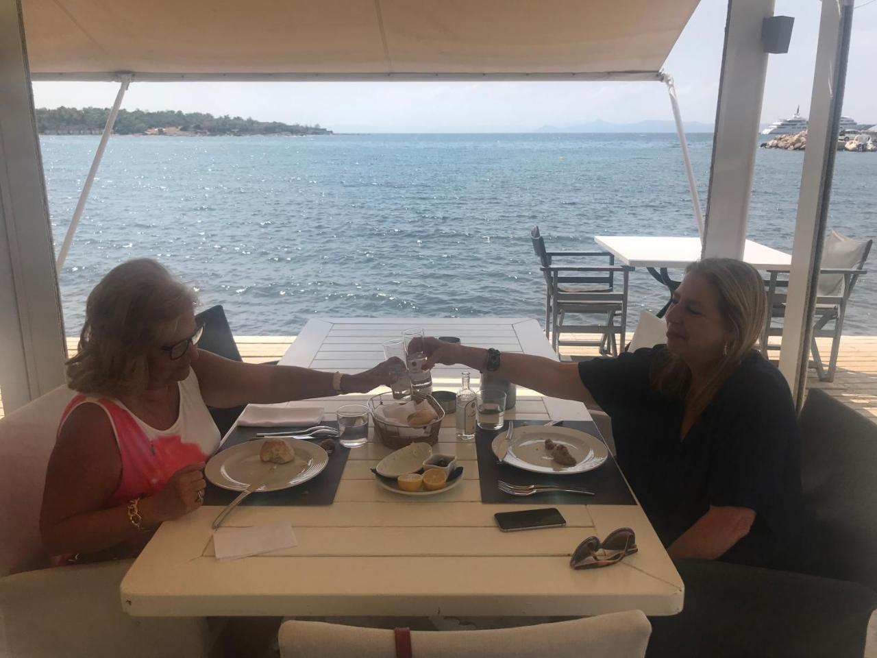 Cosy In Glyfada Center