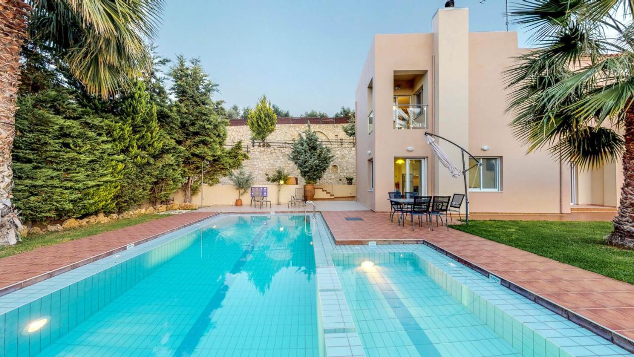 Villa Meliades *