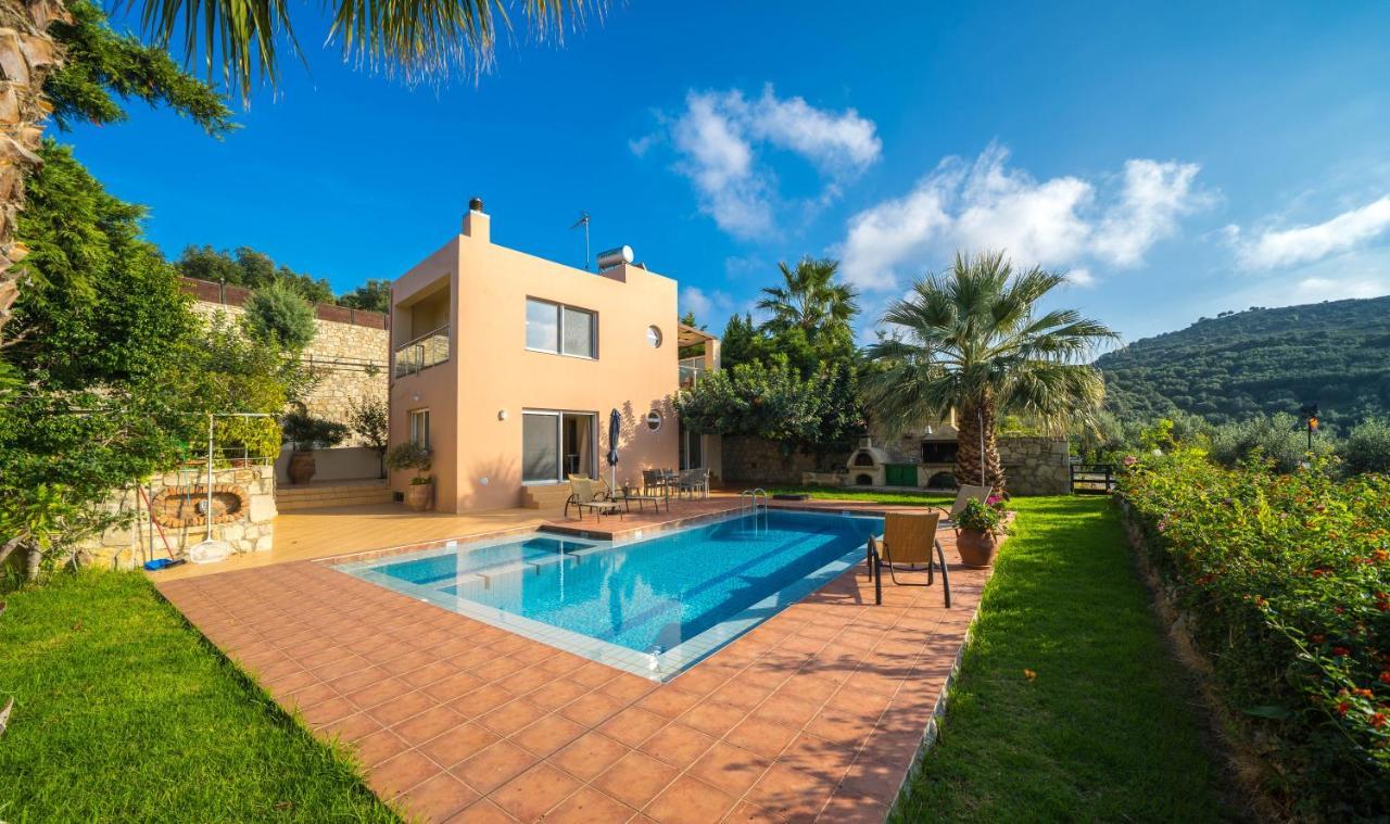 Meliades Villa *
