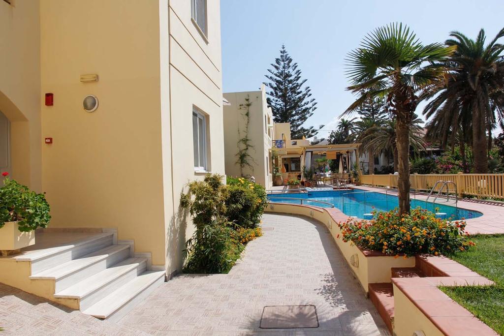Aparthotel Lambrinos Platanias (Crete)
