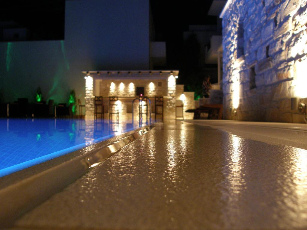 Hotel Anna Platanou *