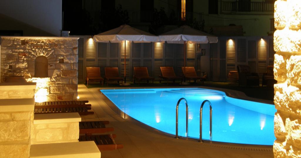 Anna Platanou Hotel *