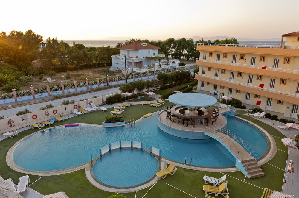 Bayside Katsaras Aparthotel Kremasti (Rhodes)