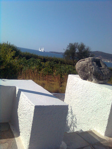 Hotel Niriides 3*