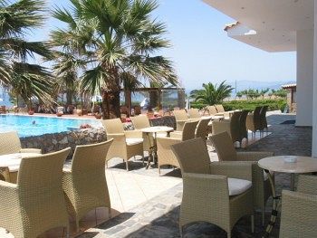 Oasis Hotel 3*