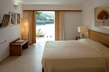 Cape Kanapitsa & 2* Kanapitsa (Skiathos)