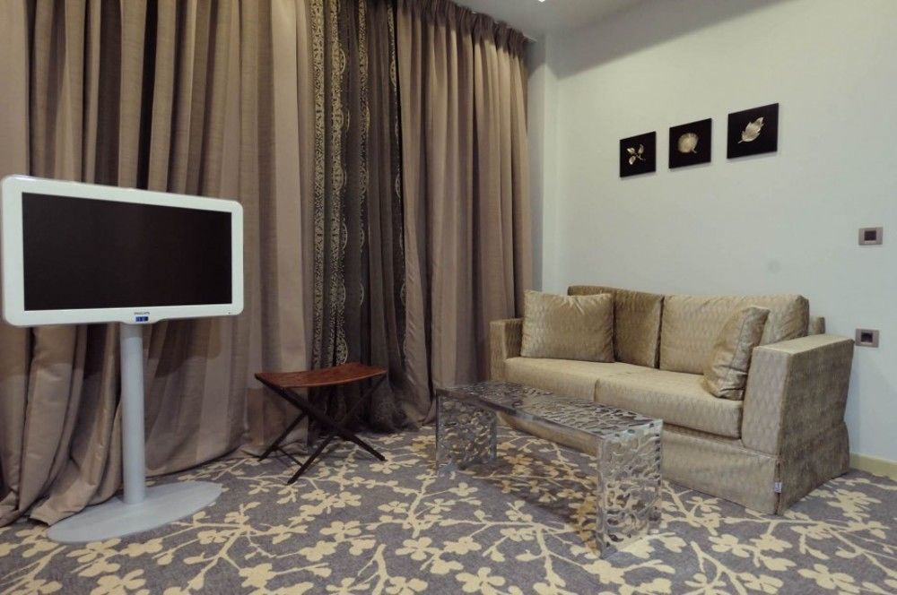 Dioni Boutique Hotel 4*