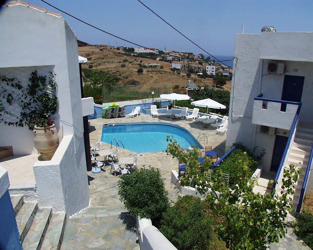 Thalia * Agia Pelagia (Crete)