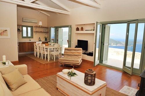 Villa Urania Luxury Villas Pondi