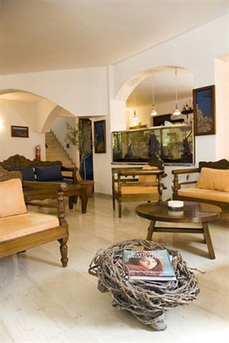 Pelican Hotel 2*