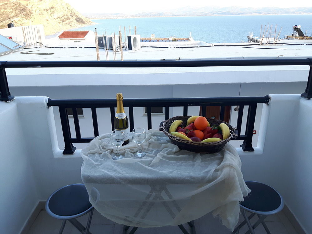 Antigoni Agia Galini (Crete)