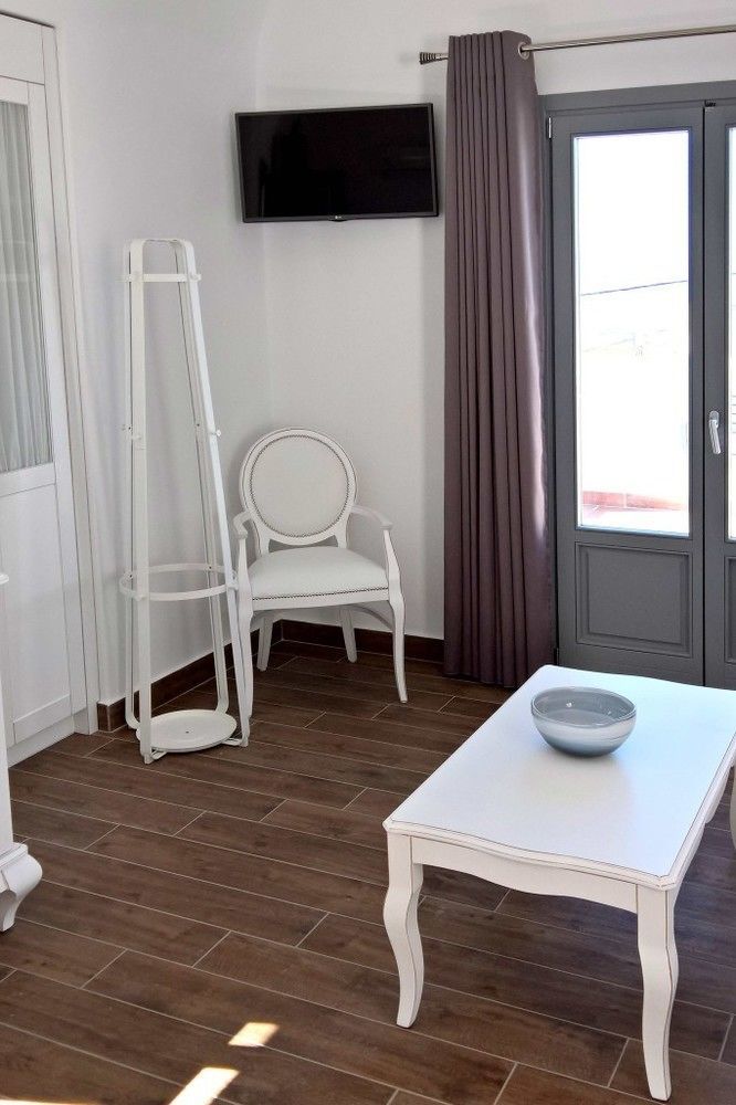 Star Santorini Hotel