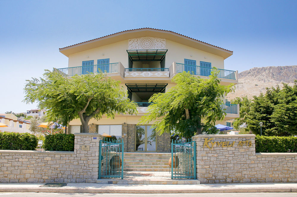 Kyveli Aparthotel 4*