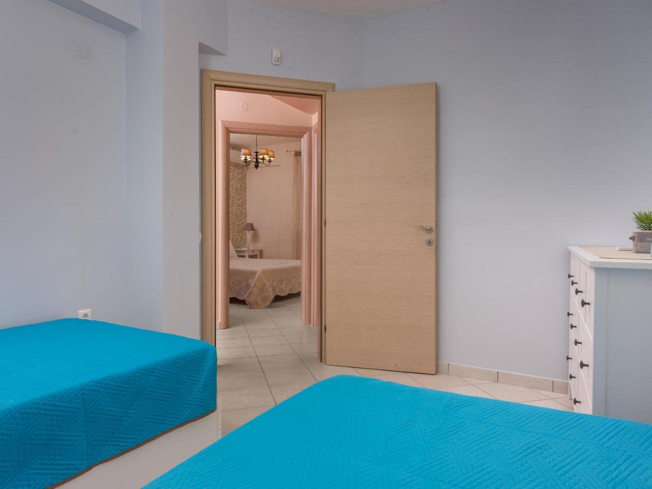 Aegean #a - F & B Summer Collection Apartment Kallithea (Chalkidiki)