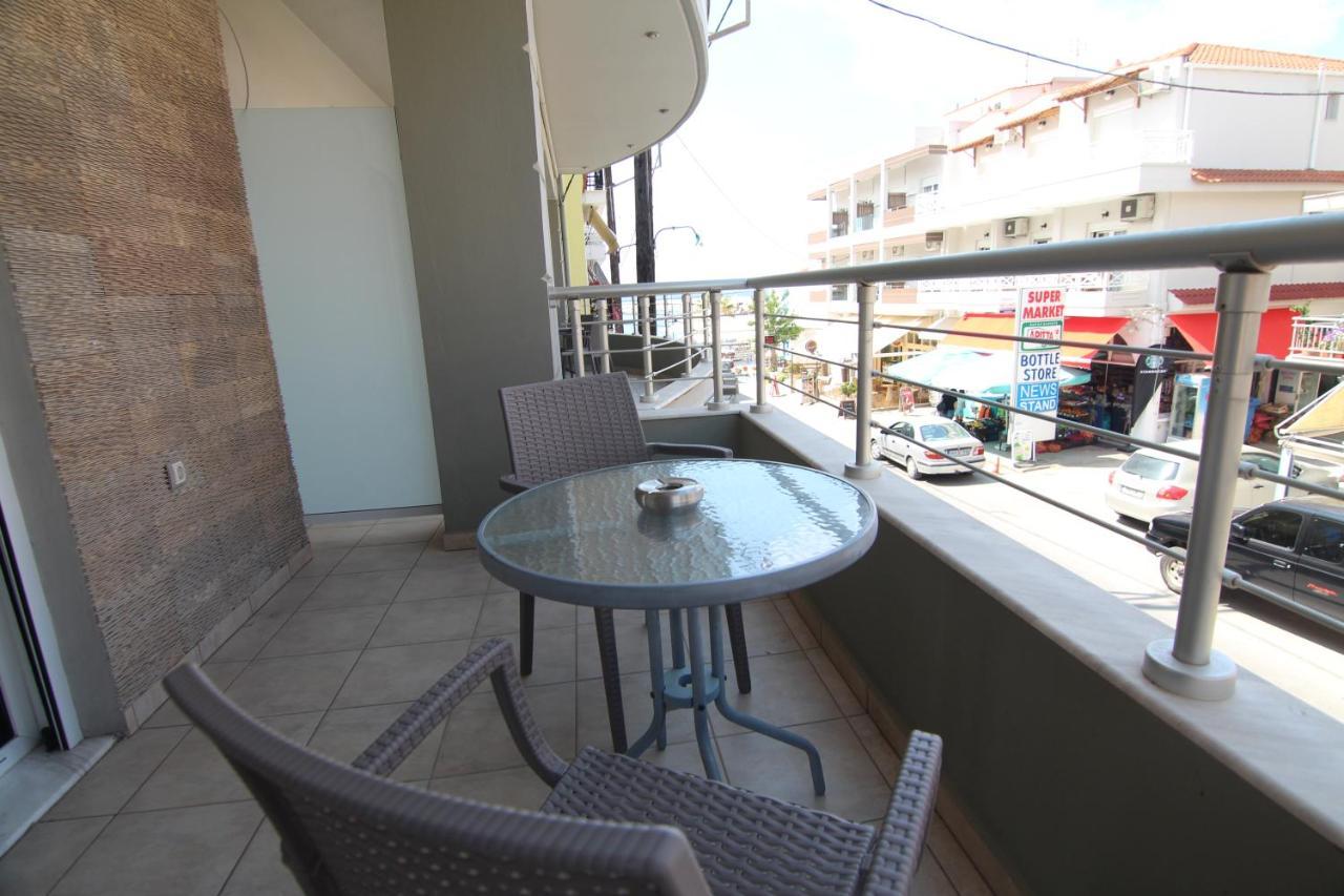 Kostis Apartment *
