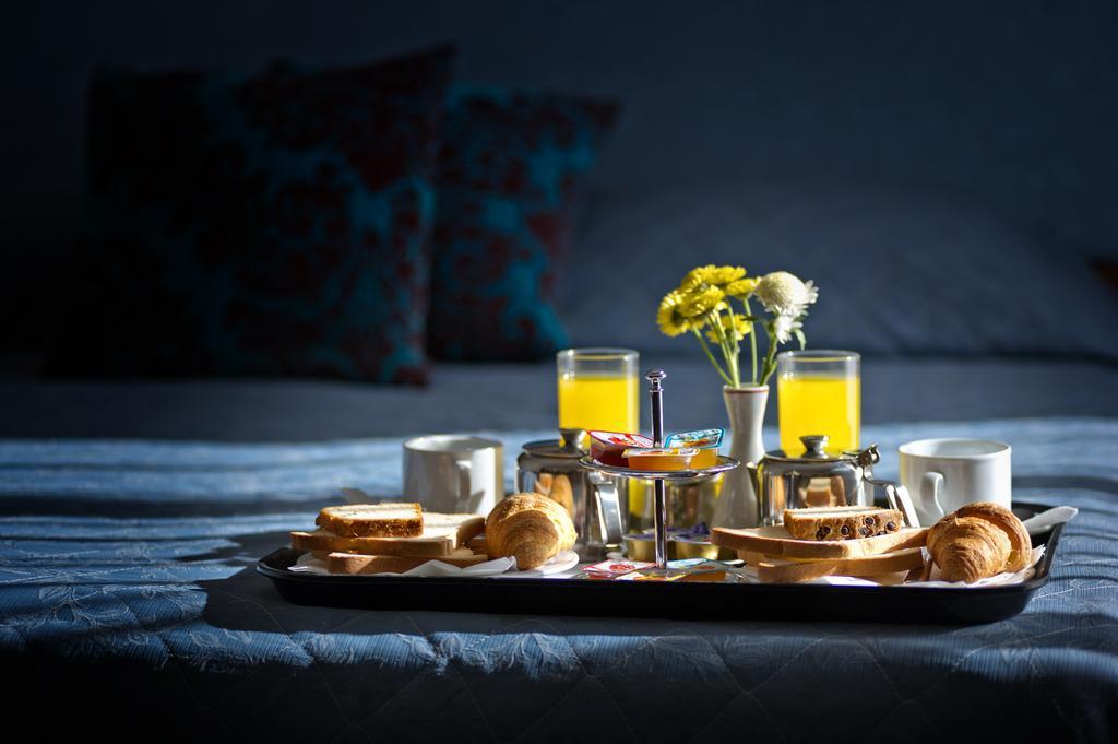 Hotel Four Seasons 3*