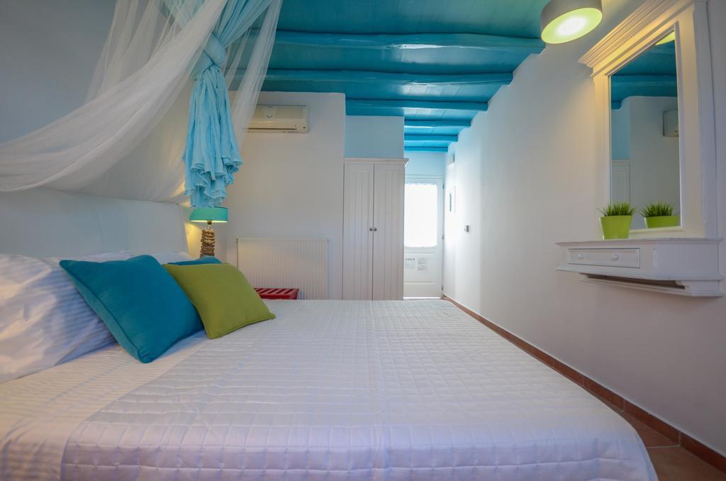 Hotel Adriani Naxos City