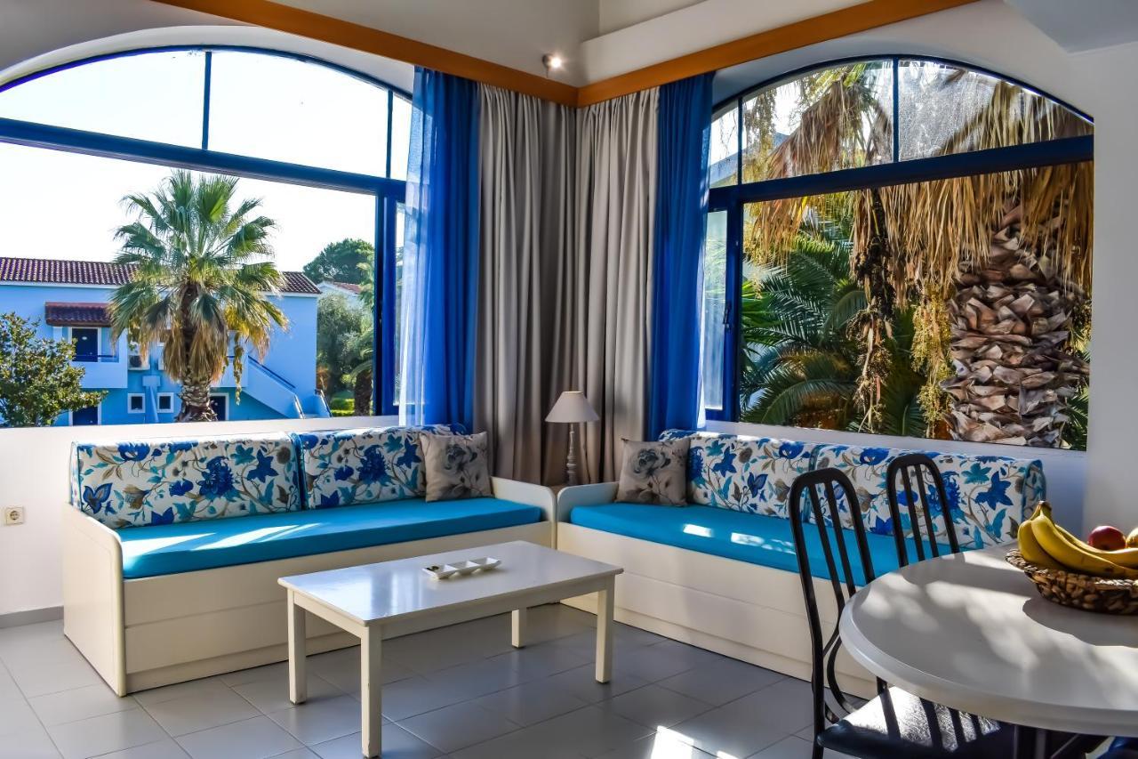 Govino Bay 3*