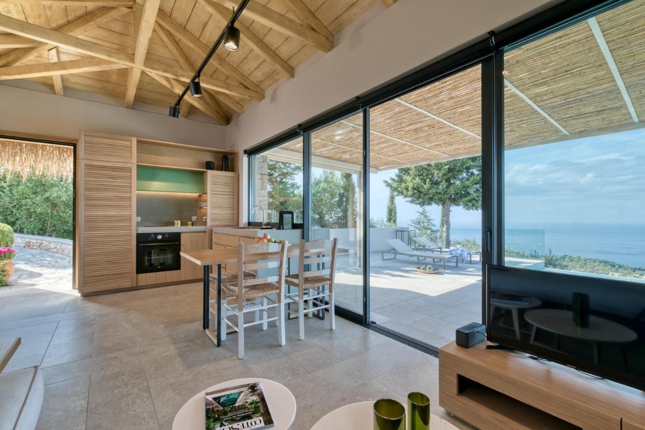 Villa Artblue Tsoukaladhes