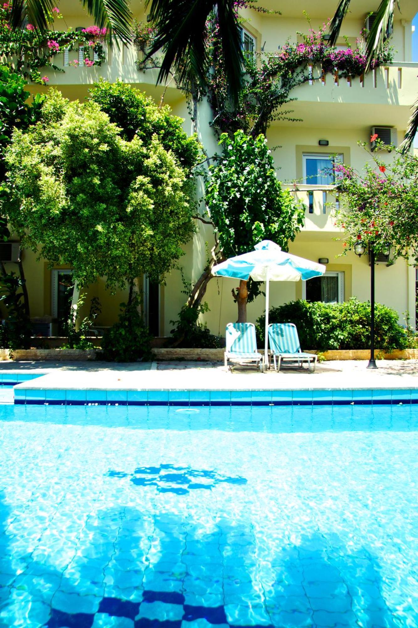 Sunrise Hotel & Apartments Rodakino