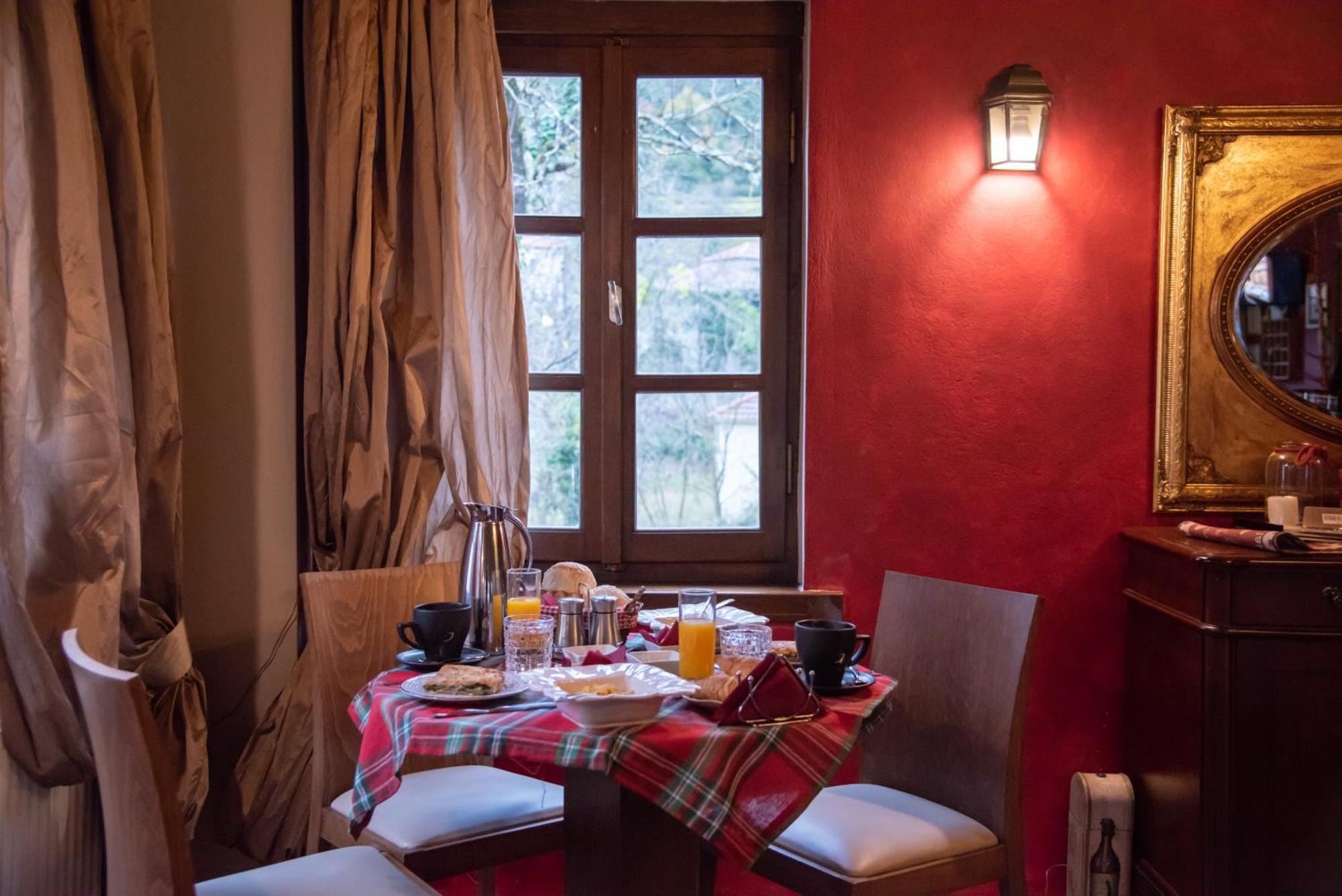 Guest house Epoches