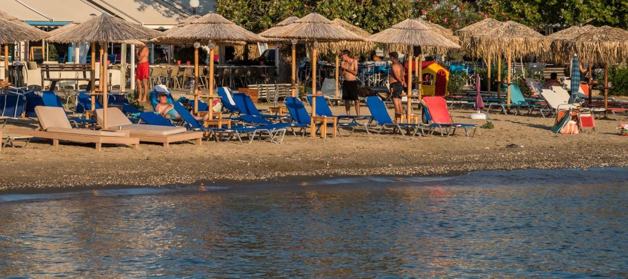 Hotel Plaza Nea Styra