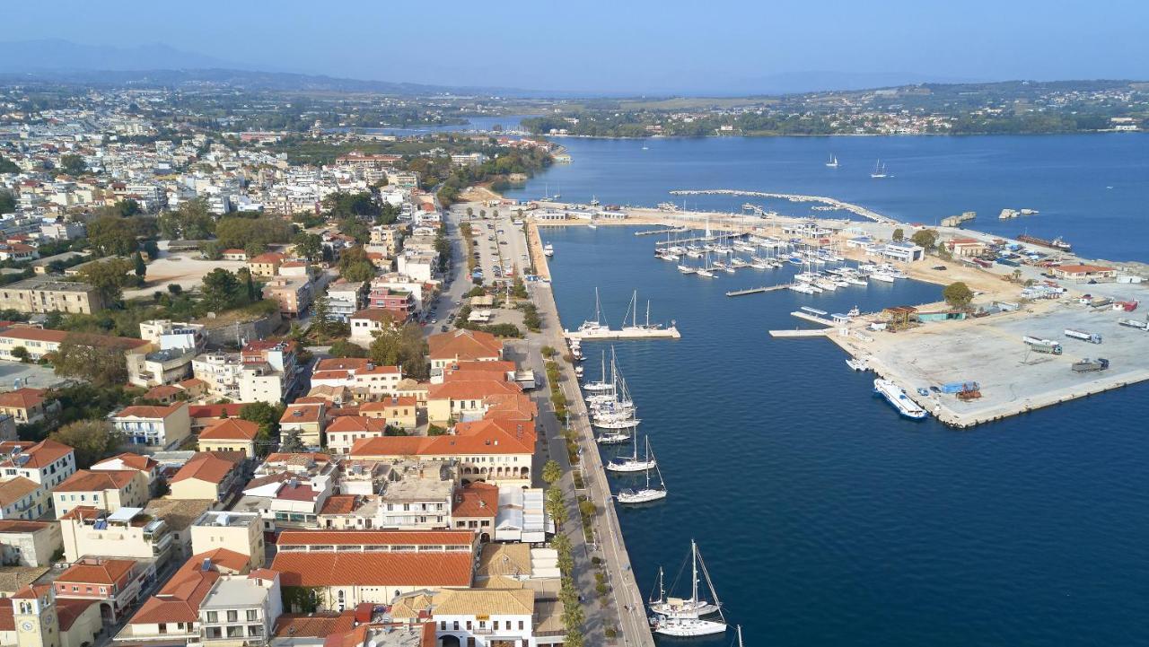 Dioni Boutique Hotel 4*