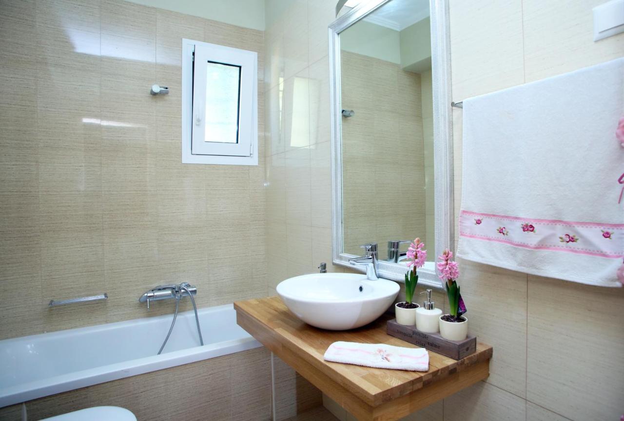 Myrtis Villa *