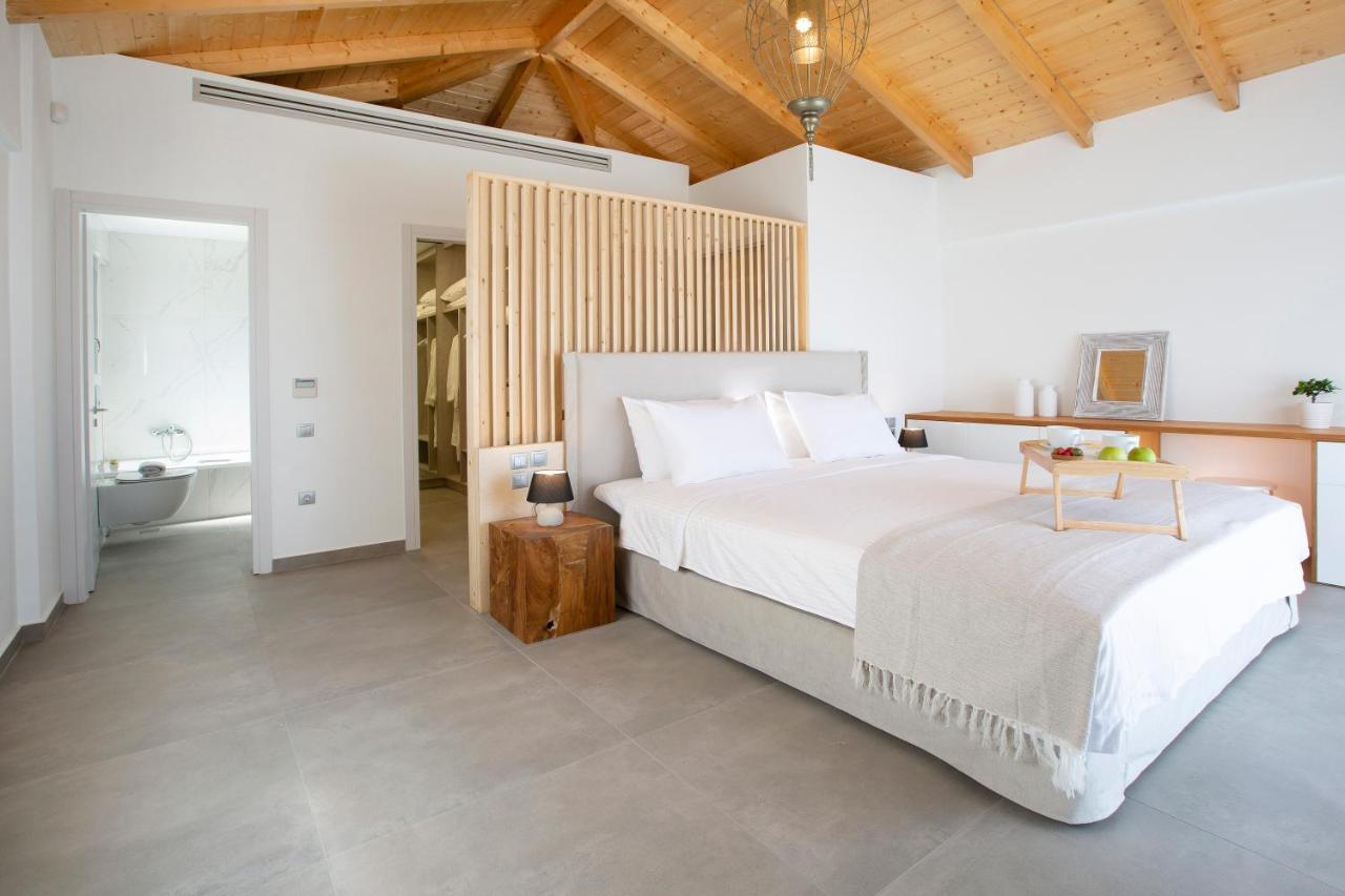 Rachi Sea View Blue Villa