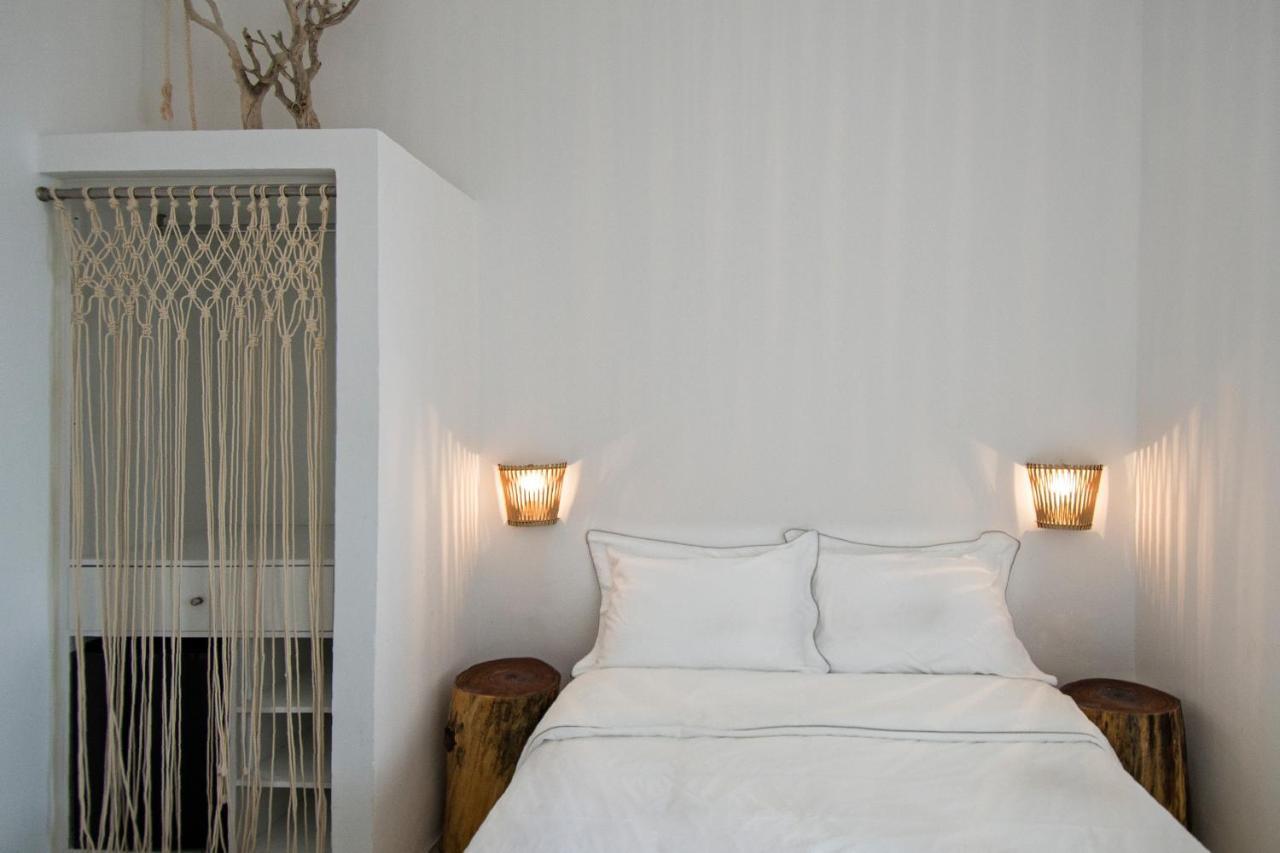 Guest house Perigiali & Folegandros Agali