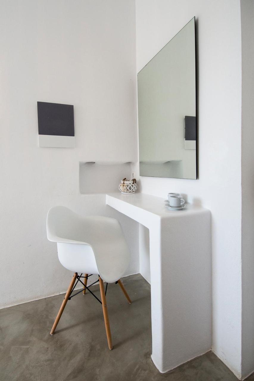 Guest house Perigiali & Folegandros 5*