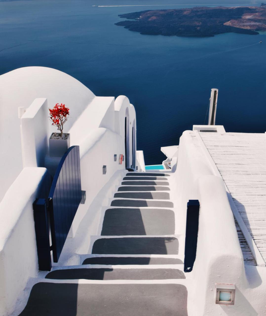 Hotel Katikies Chromata Santorini - The Leading Of The World 5*
