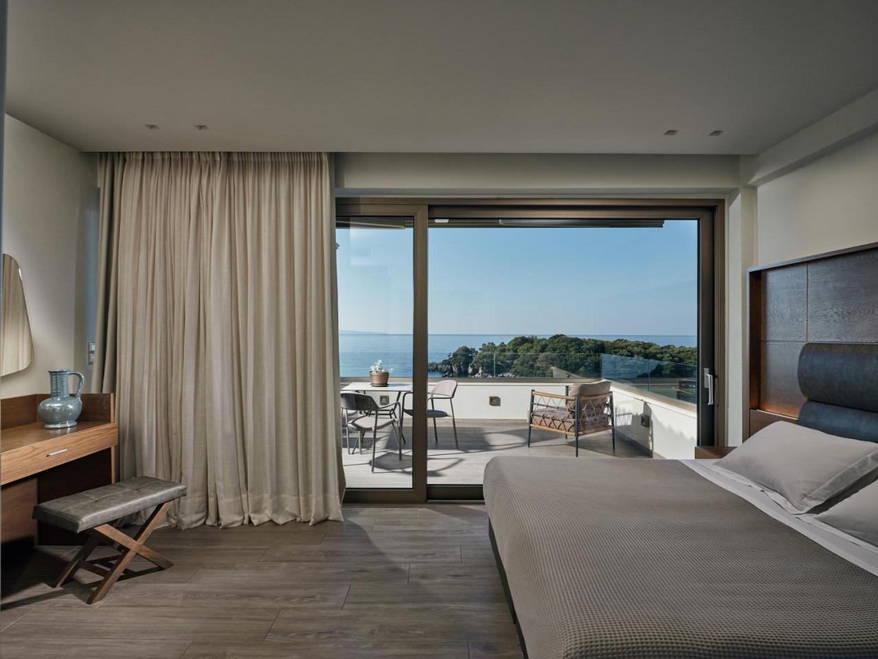 Hotel Prima Vista Beachfront Boutique