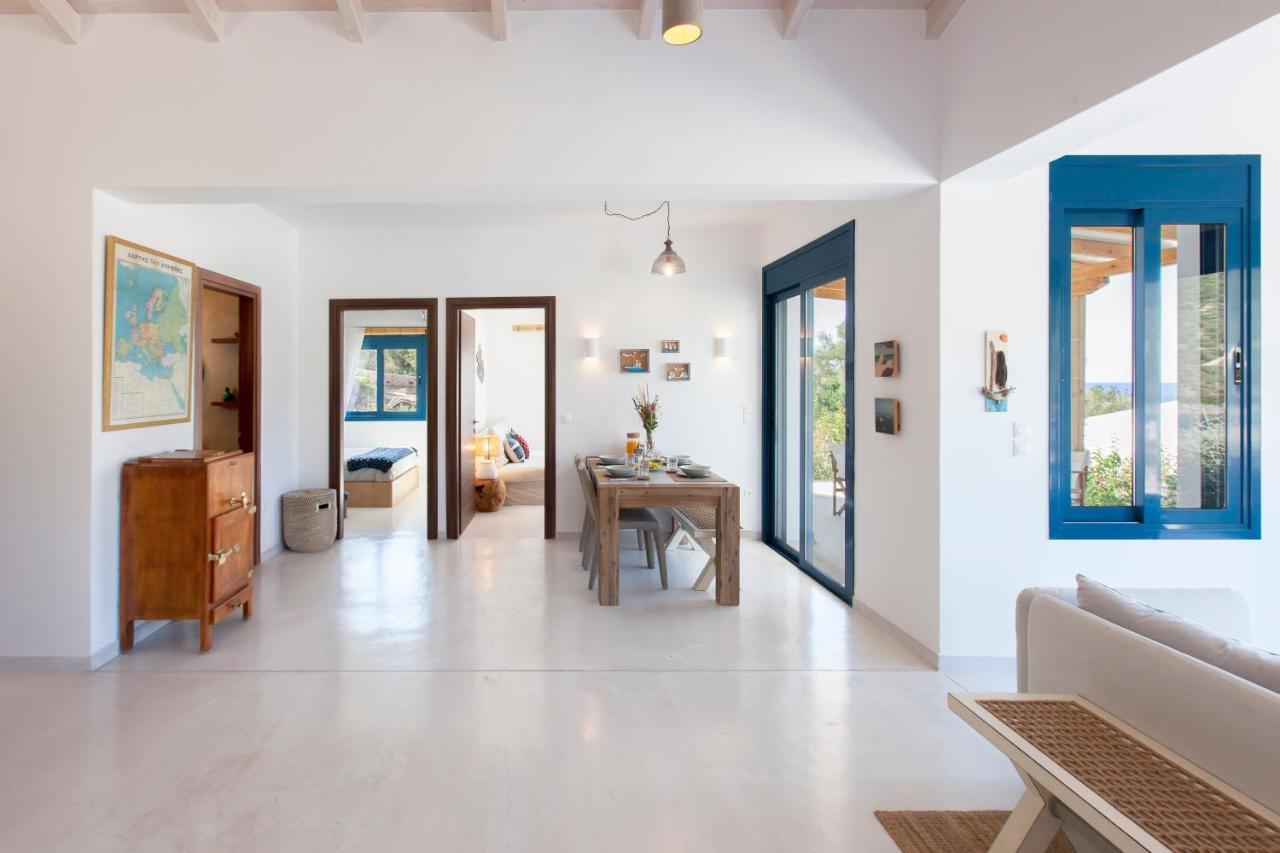 Alma Lefkada- Sea Front Villa Vasiliki (Lefkada)