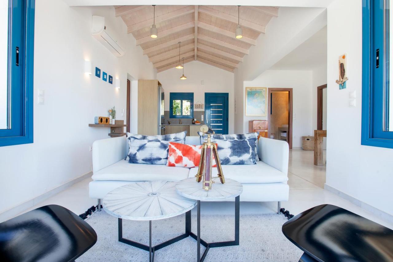 Villa Alma Lefkada- Sea Front *