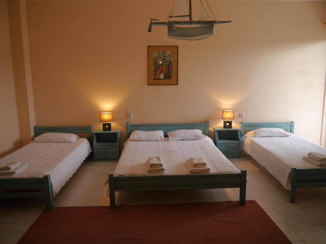 West Apartment Rovies