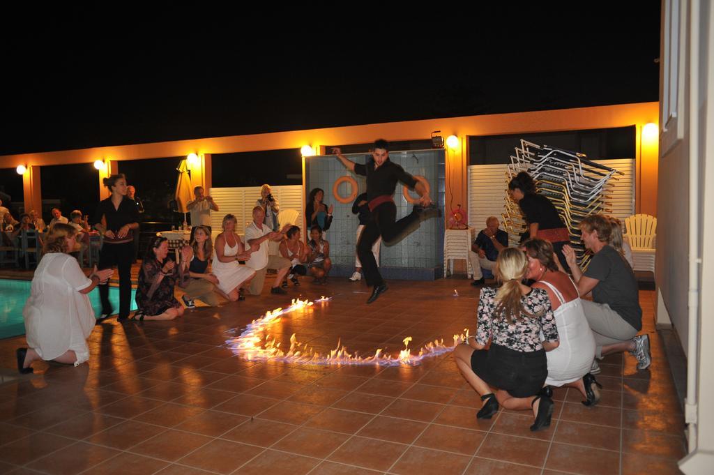 Nontas Aparthotel 3*