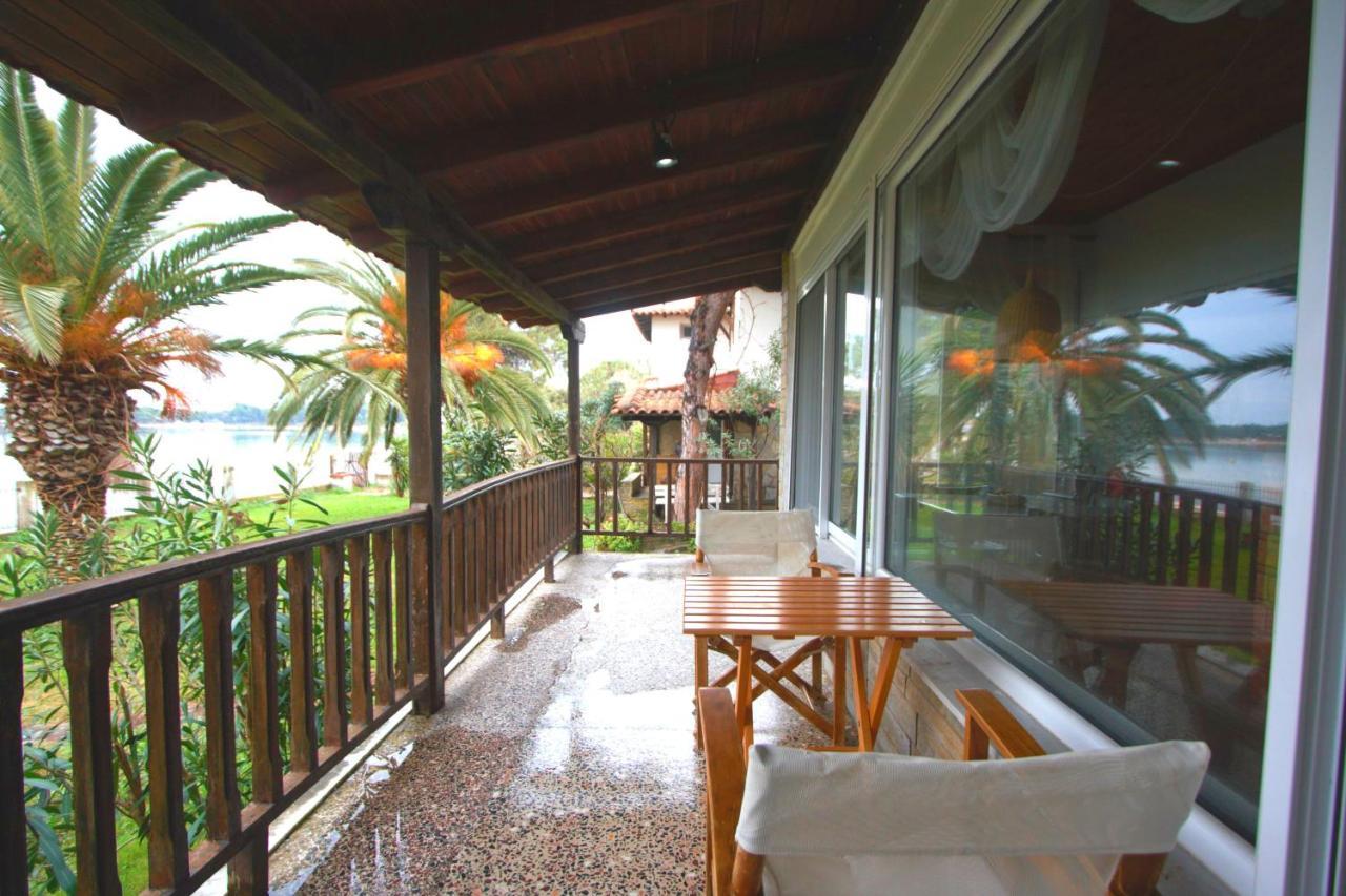Docker Beachfront House, * Vourvourou