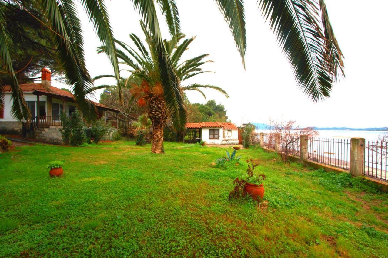 Docker Beachfront House,