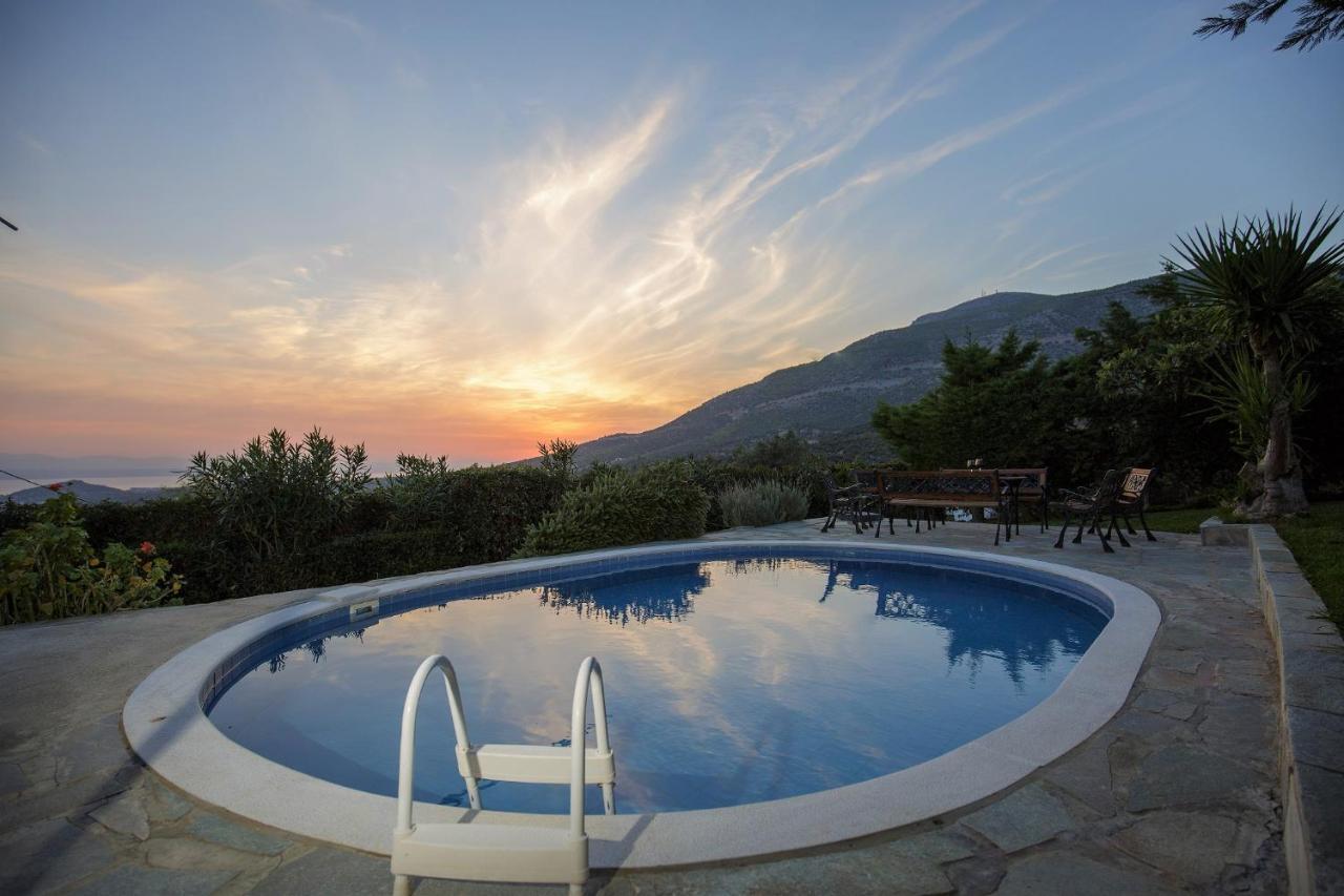 Villa Heavens Knights With Private Pool *
