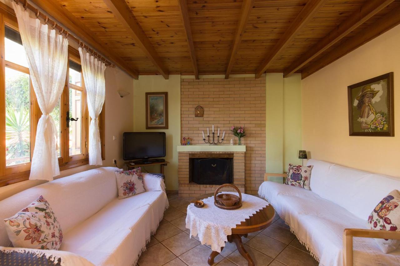 Villa Heavens Knights With Private Pool Magoula (Evia)